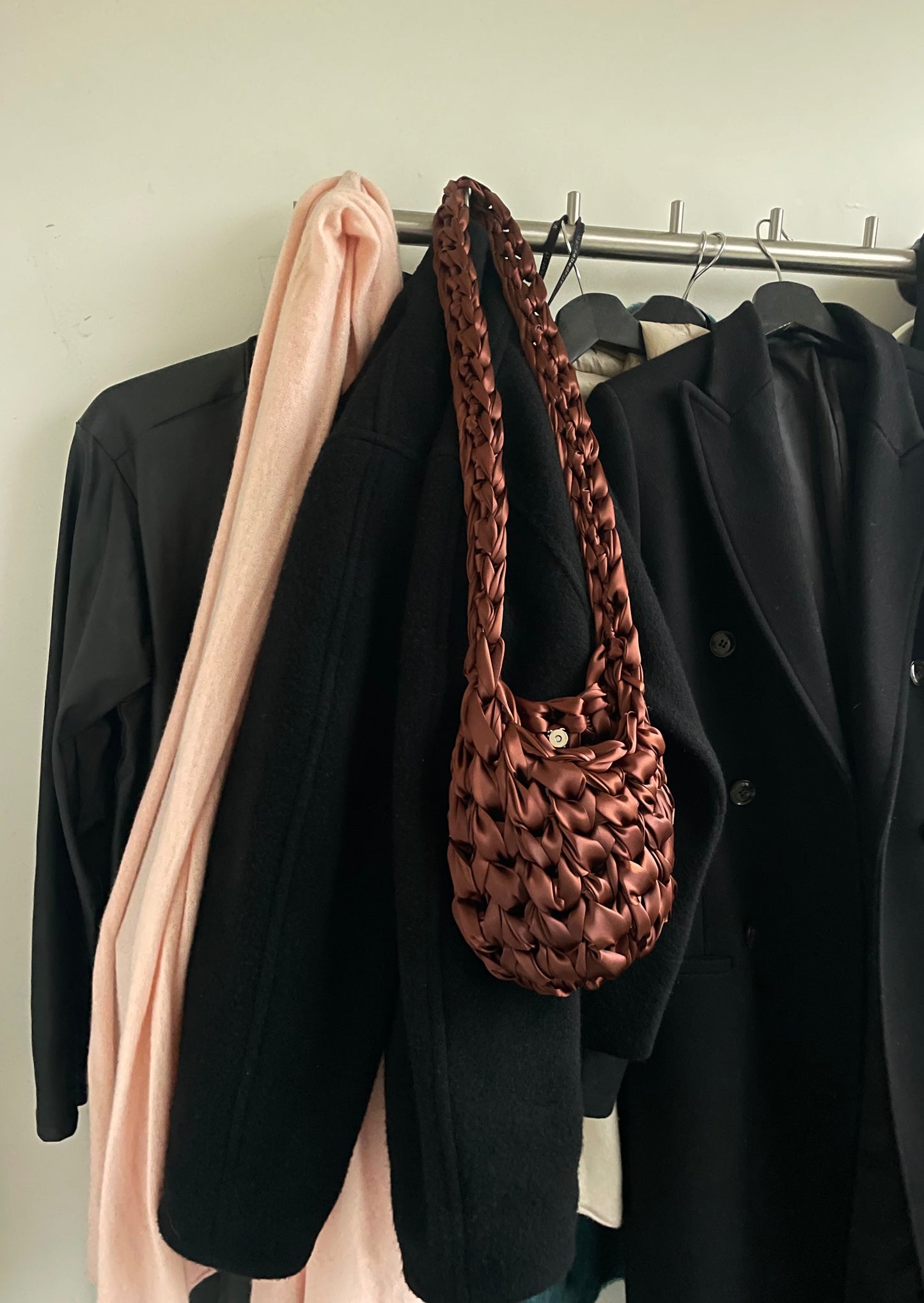 NOTT V CHOCOLATE BROWN - NOTT