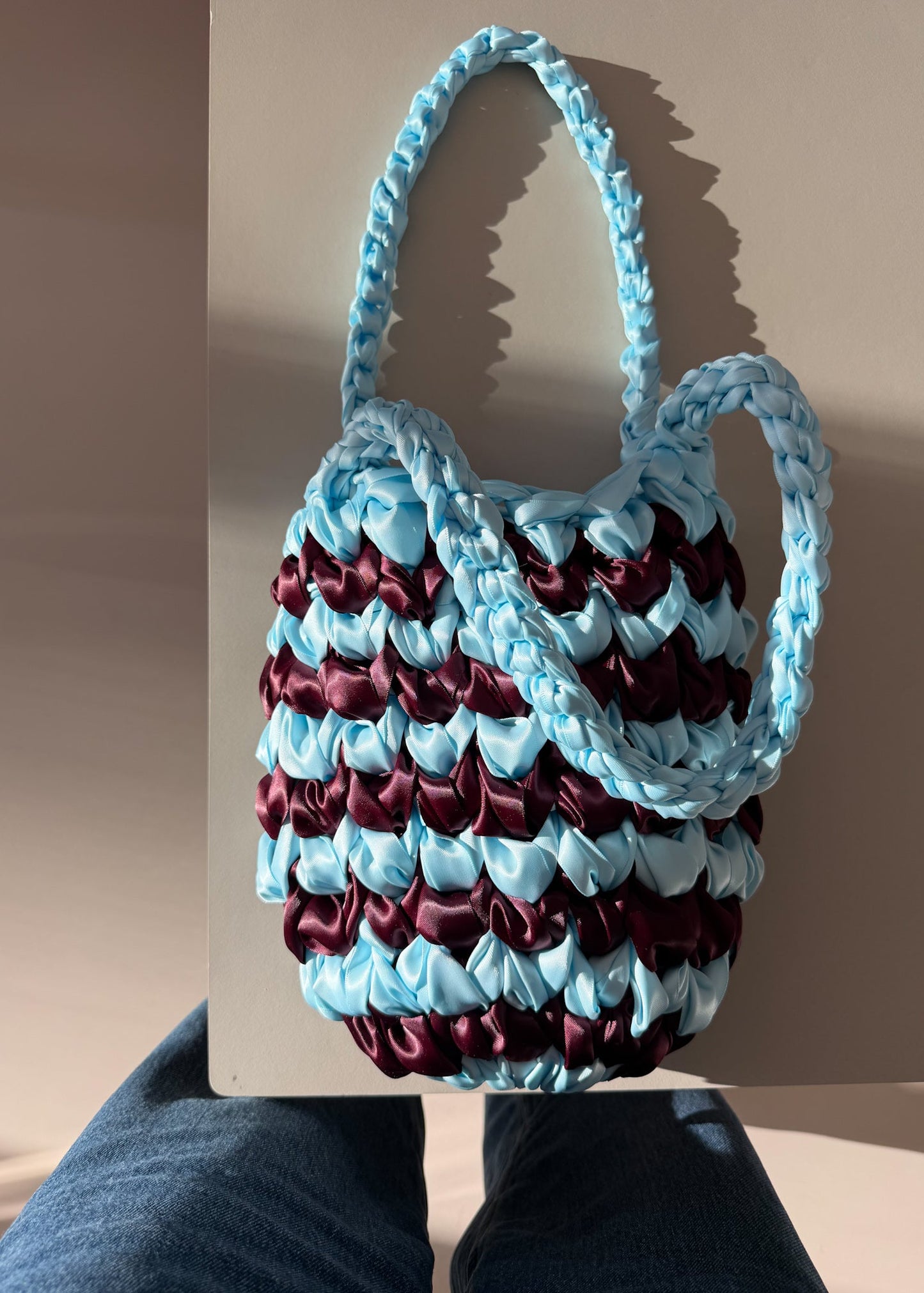 NOTT V stripe burgundy light blue